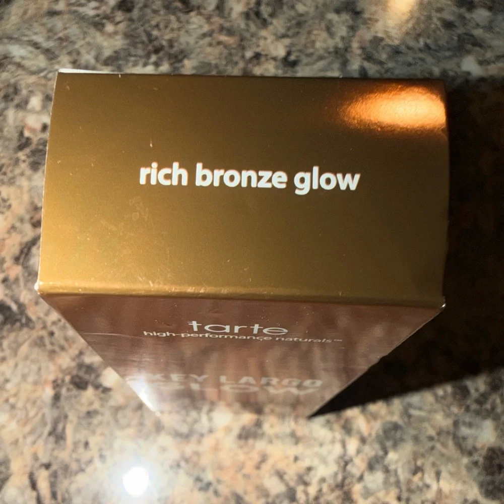 Key Largo GLOW bronzing drops